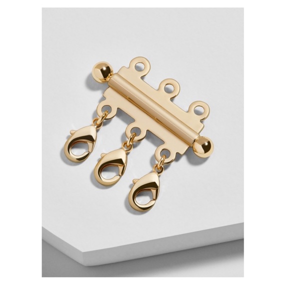 BaubleBar Jewelry - BaubleBar Layered Necklace Clasp